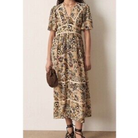 BA&SH - Picture 2 of 10